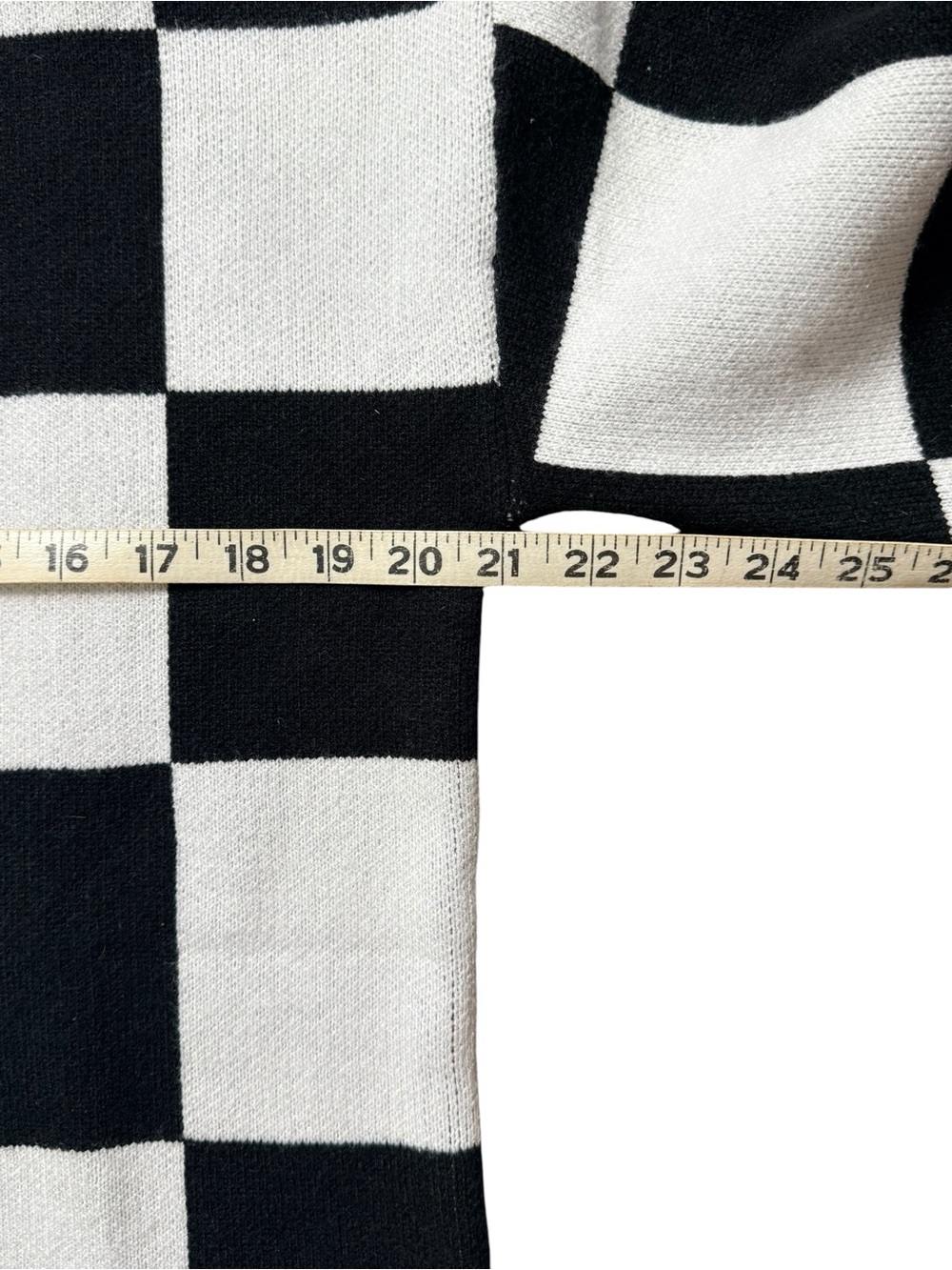ZESICA Black White Checkerboard Balloon Sleeve Sweater Size Small - Picture 7 of 9